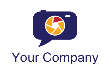 camera as speech bubble with shutter photography logo